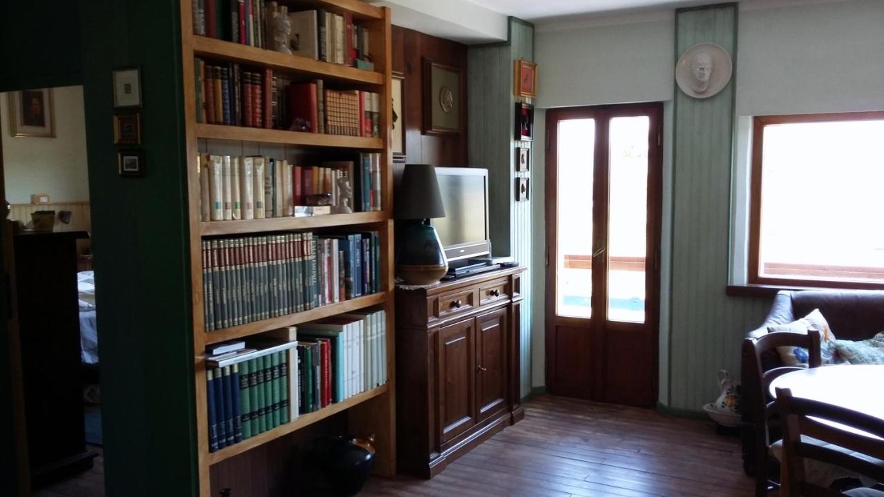 Chalet Ricciano Foligno Eksteriør billede