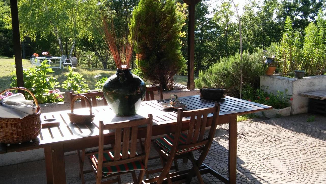 Chalet Ricciano Foligno Eksteriør billede